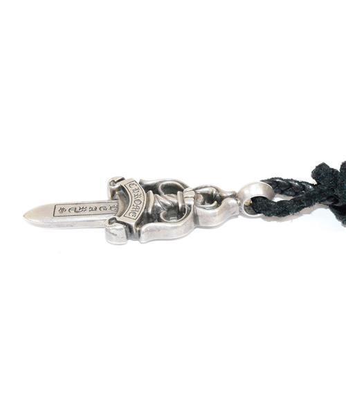 ブランド古着】ラージダガーペンダント スクロールチップレザー