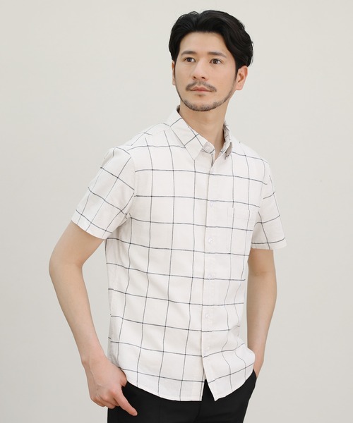 LIL VENDARS(リルヴェンダース)の「綿麻ストレッチ半袖シャツ リネンシャツ(シャツ/ブラウス)」|ホワイト系その他