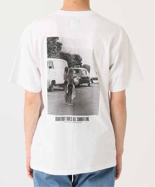 417 EDIFICE(フォーワンセブンエディフィス)の「◆KOBAK AKIRA 別注 BAREFOOT GIRLS TEE(Tシャツ/カットソー・メンズ・ホワイト・MEDIUM/LARGE)」の12枚目の写真