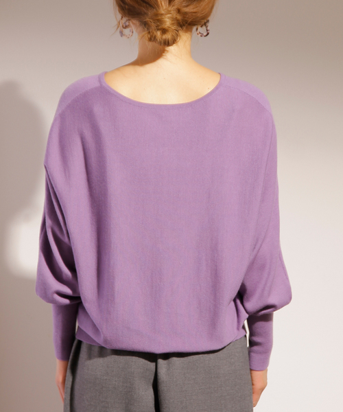 Tiara（ティアラ）の「ドルマンニット（ニット/セーター・レディース・ブラック/グリーン/ラベンダー/ライトベージュ・FREE）」の10枚目の写真