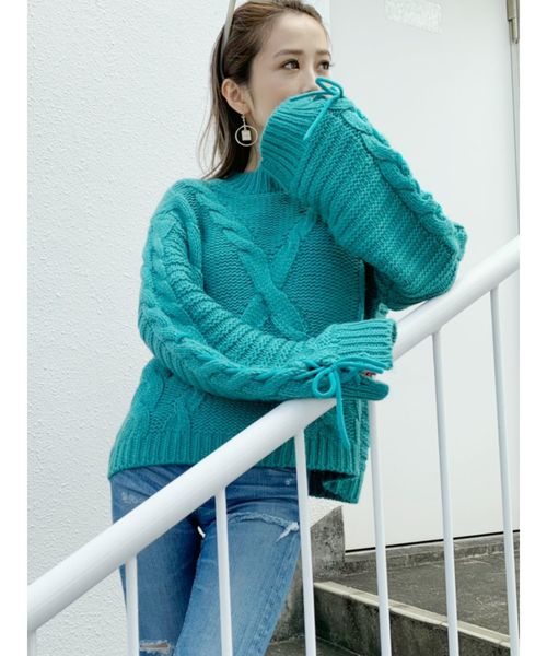 GYDA（ジェイダ）の「レースアップケーブルニットトップス（ニット/セーター・レディース・ベージュ/オフホワイト/グリーン・FREE）」の3枚目の写真