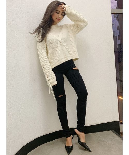 GYDA（ジェイダ）の「レースアップケーブルニットトップス（ニット/セーター・レディース・ベージュ/オフホワイト/グリーン・FREE）」の18枚目の写真