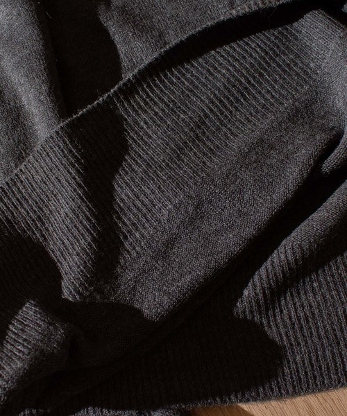 JOHN'S CLOSET（ジョンズクローゼット）の「【i】カシミヤタッチタートルニット（ニット/セーター・メンズ・ブラウン/ネイビー/ブルー/ブラック/ホワイト/マスタード/チャコール・MEDIUM/LARGE/X-LARGE）」の10枚目の写真