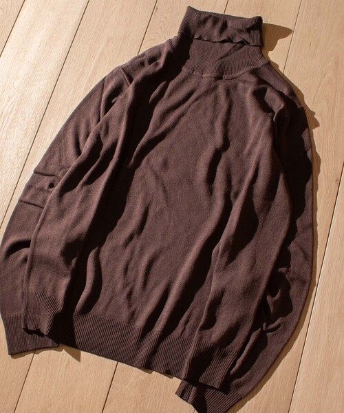 JOHN'S CLOSET（ジョンズクローゼット）の「【i】カシミヤタッチタートルニット（ニット/セーター・メンズ・ブラウン/ネイビー/ブルー/ブラック/ホワイト/マスタード/チャコール・MEDIUM/LARGE/X-LARGE）」の18枚目の写真