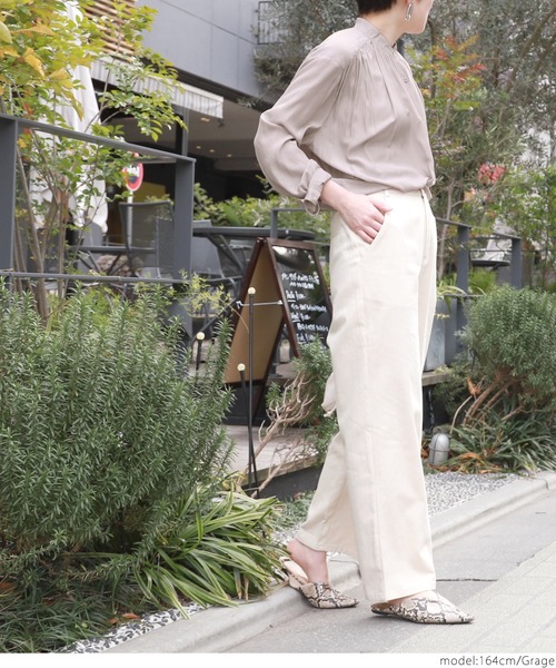 coca（coca）（コカ）の「ギャザーネックとろみブラウス（シャツ/ブラウス・レディース・グレー系その他/ホワイト/ブラック/マスタード/パープル・ONE SIZE）」の15枚目の写真