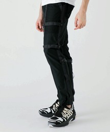 WHITE MOUNTAINEERING（ホワイトマウンテニアリング）の