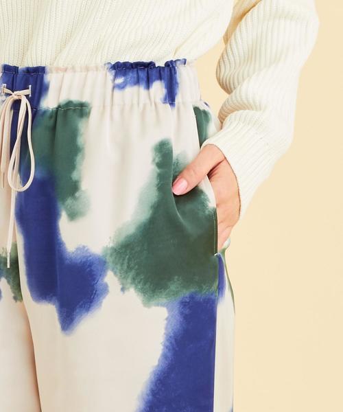 BEAUTY&YOUTH UNITED ARROWS(ビューティーアンドユースユナイテッドアローズ)の「BY∴ ハンドペイント風プリント イージーパンツ -ウォッシャブル-(その他パンツ・レディース・ナチュラル/ホワイト・MEDIUM/SMALL)」の11枚目の写真