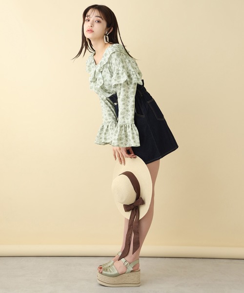 one after another NICE CLAUP(ワンアフターアナザーナイスクラップ)の「サテンくしゅっとサンダル(サンダル・レディース・カーキ/ピンク/ゴールド・SMALL/MEDIUM/LARGE)」の11枚目の写真