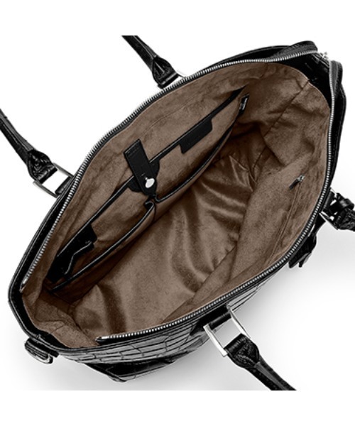 PELLE MORBIDA（ペッレモルビダ）の「MAIDEN VOYAGE（メイデン ボヤージュ）型押トートバッグ（トートバッグ・メンズ・ネイビー/ブラック・FREE）」の8枚目の写真