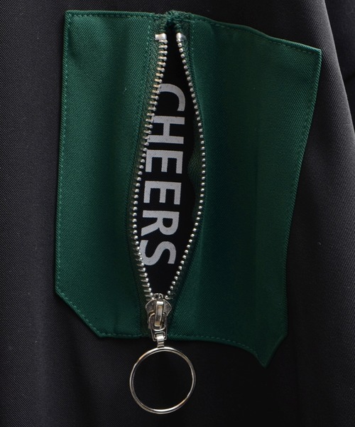 MinoriTY（マイノリティ）の「【コラボ「MinroriTY × ファッションインフルエンサー こーせ」】ツートーンリングジップポケットビッグシルエットTシャツ（Tシャツ/カットソー・メンズ・グリーン系その他/ブラック×グリーン/ブラック系その他/ブラウン系その他・L/M）」の22枚目の写真
