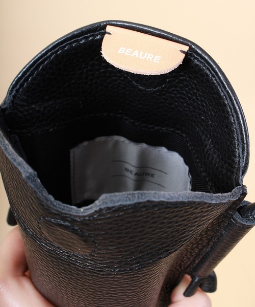 Beau're（ヴュレ）の「BEAURE ヴュレ カウレザー スマホショルダー（ショルダーバッグ・レディース・ブラック/シルバー/グリーン/パープル/ホワイト/オレンジ/サックスブルー・FREE/SMALL）」の9枚目の写真