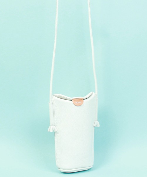 Beau're（ヴュレ）の「BEAURE ヴュレ カウレザー スマホショルダー（ショルダーバッグ・レディース・ブラック/シルバー/グリーン/パープル/ホワイト/オレンジ/サックスブルー・FREE/SMALL）」の22枚目の写真