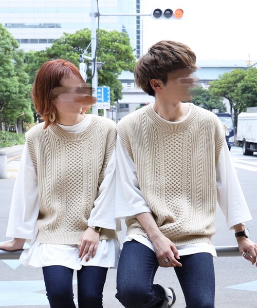 PairPair（ペアペア）の「クルーネックルーズベスト(ユニセックス)（ベスト・メンズ・ライトベージュ/ライトカーキ/ブラウン・LARGE/MEDIUM）」の3枚目の写真