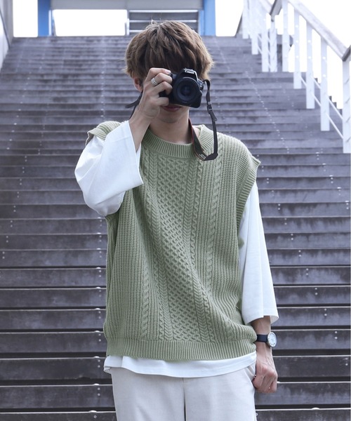 PairPair（ペアペア）の「クルーネックルーズベスト(ユニセックス)（ベスト・メンズ・ライトベージュ/ライトカーキ/ブラウン・LARGE/MEDIUM）」の19枚目の写真