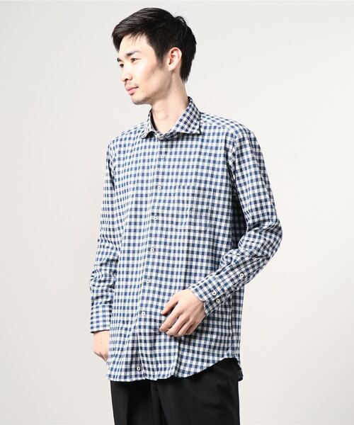 Perfect Suit FActory(パーフェクトスーツファクトリー)の「【完全ノーアイロン】長袖アイシャツ ブロックチェック ブラック/ネイビー(ビジネスシャツ・メンズ・ブラック/ネイビー・首回り37cm-裄丈80cm/首回り39cm-裄丈80cm/首回り39cm-裄丈82cm/首回り41cm-裄丈82cm/首回り41cm-裄丈84cm/首回り43cm-裄丈86cm/首回り45cm-裄丈86cm)」の5枚目の写真
