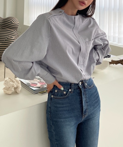 ABITOKYO（アビトーキョー）の「センタースリットサイドボタンデザインBIGシルエットブラウス（シャツ/ブラウス・レディース・グレー系その他/ブルー系その他・FREE）」の14枚目の写真