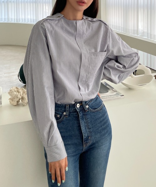 ABITOKYO（アビトーキョー）の「センタースリットサイドボタンデザインBIGシルエットブラウス（シャツ/ブラウス・レディース・グレー系その他/ブルー系その他・FREE）」の16枚目の写真