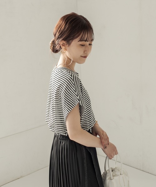 CAPRICIEUX LE'MAGE(カプリシューレマージュ)の「サイドタックボーダーフレンチTシャツ(Tシャツ/カットソー・レディース・パープル/ブラック・FREE)」の11枚目の写真