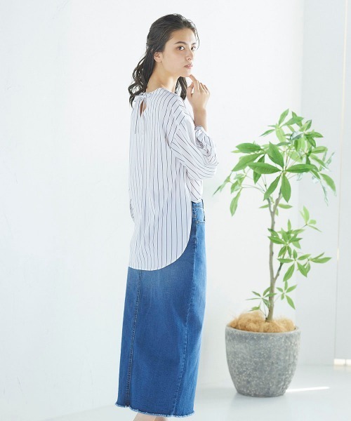 Willful by lipstar（ウィルフル バイ リップスター）の「ボリューム袖バックリボンストライプシャツ（シャツ/ブラウス・レディース・アイボリー/ダークベージュ/パープル系その他・M）」の11枚目の写真