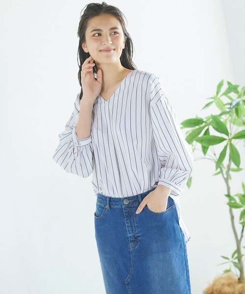 Willful by lipstar（ウィルフル バイ リップスター）の「ボリューム袖バックリボンストライプシャツ（シャツ/ブラウス・レディース・アイボリー/ダークベージュ/パープル系その他・M）」の9枚目の写真