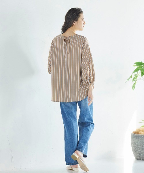 Willful by lipstar（ウィルフル バイ リップスター）の「ボリューム袖バックリボンストライプシャツ（シャツ/ブラウス・レディース・アイボリー/ダークベージュ/パープル系その他・M）」の12枚目の写真