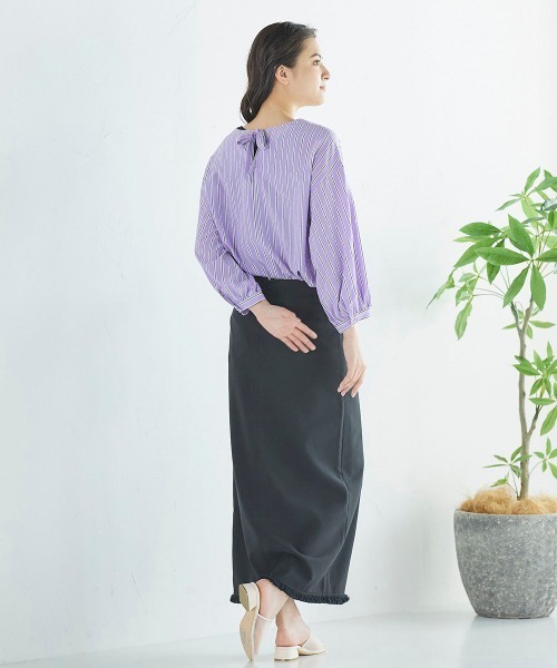 Willful by lipstar（ウィルフル バイ リップスター）の「ボリューム袖バックリボンストライプシャツ（シャツ/ブラウス・レディース・アイボリー/ダークベージュ/パープル系その他・M）」の5枚目の写真