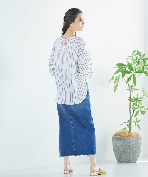 Willful by lipstar（ウィルフル バイ リップスター）の「ボリューム袖バックリボンストライプシャツ（シャツ/ブラウス・レディース・アイボリー/ダークベージュ/パープル系その他・M）」の13枚目の写真