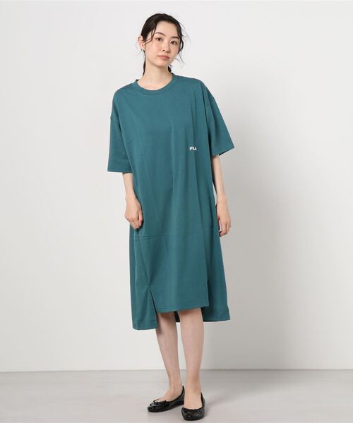 FILA(フィラ)の「FILA フィラ バックプリント Tシャツワンピース(Tシャツ/カットソー・レディース・ピンク/ブルーグリーン/チャコール・フリー)」の21枚目の写真