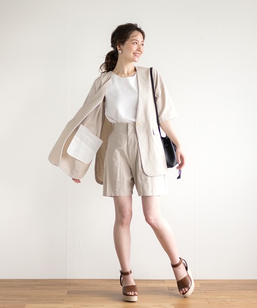 White Collection(ホワイトコレクション)の「【2021SS】リネンライク・タックショートパンツ(その他パンツ・レディース・オフホワイト/ブラック/ライトベージュ/グレイッシュベージュ・FREE)」の15枚目の写真