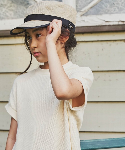 &yam(アンドヤム)の「ブランドロゴ入りサマーキャスケット(キャスケット・キッズ・ベージュ/ブラック/ホワイト・S/M)」の2枚目の写真