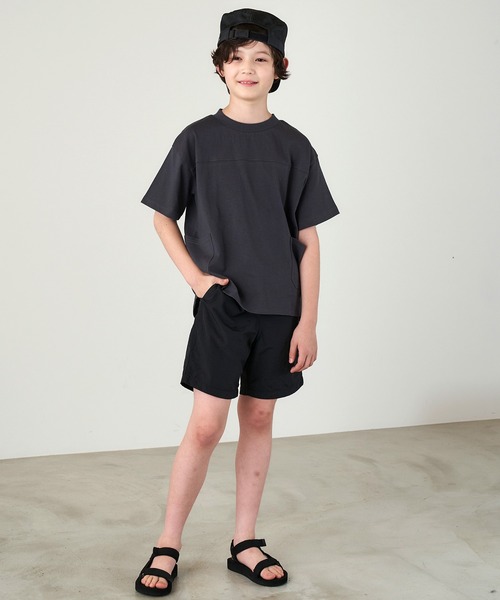 &yam(アンドヤム)の「ブランドロゴ入りサマーキャスケット(キャスケット・キッズ・ベージュ/ブラック/ホワイト・S/M)」の6枚目の写真