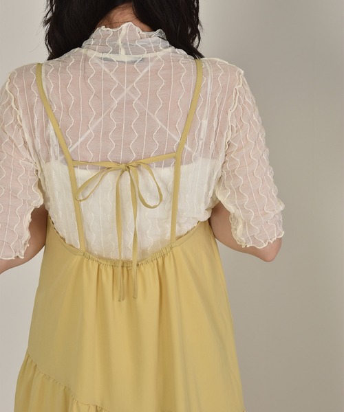 w closet（ダブルクローゼット）の「斜め切り替えギャザーキャミワンピース（ワンピース・レディース・チャコールグレー/ブラウン/イエロー・FREE）」の10枚目の写真