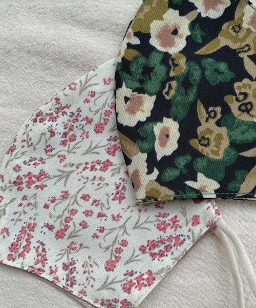 idem(イデム)の「idem silk flower mask/シルクフラワーマスク(マスク・レディース・ブラック/アイボリー/グリーン・FREE)」の16枚目の写真