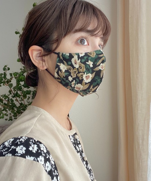 idem(イデム)の「idem silk flower mask/シルクフラワーマスク(マスク・レディース・ブラック/アイボリー/グリーン・FREE)」の15枚目の写真