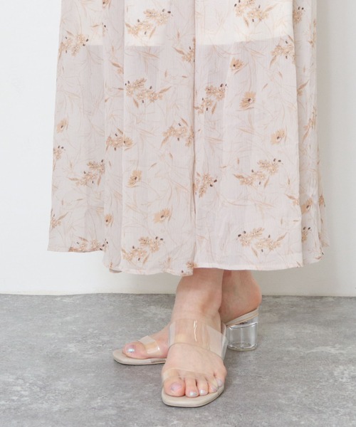 archives（アルシーヴ）の「【入荷禁止】花柄ノースリーブワンピース