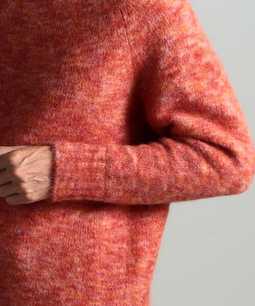 TOMORROWLAND （トゥモローランド）の「モヘアウールナイロン メランジクルーネックニット（ニット/セーター・メンズ・グレー/ピンク/ライトブルー・S/M）」の14枚目の写真