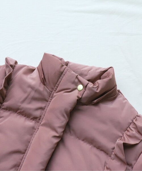 apres les cours（アプレレクール）の「肩フリルダウンジャケット_撥水加工（ダウンジャケット/コート・キッズ・ベージュ/ピンク・140/120/100）」の8枚目の写真