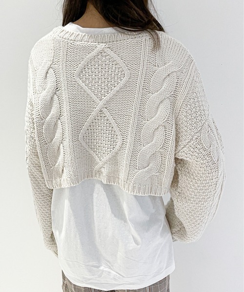 EPIMI E'PIMMY（エピミエピミー）の「ケーブルショートニット（ニット/セーター・レディース・ピンクベージュ/オフホワイト/ブラウン/ベージュ・MEDIUM）」の8枚目の写真