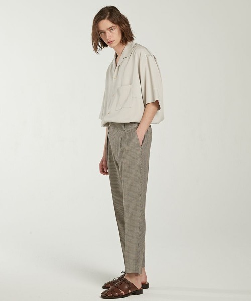 LIDNM（リドム）の「GUN CLUB CHECK SLACKS（スラックス・メンズ・ベージュ・SMALL/LARGE）」の2枚目の写真