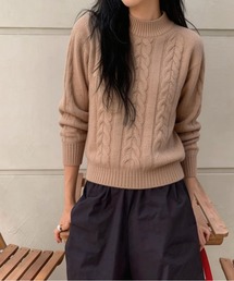 暖かい長袖無地ニット