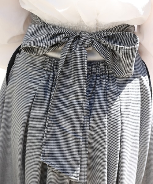 one after another NICE CLAUP（ワンアフターアナザーナイスクラップ）の「【WEB限定色あり】バックリボンフレアスカート<セットアップブラウスあり>（スカート・レディース・ブラック/ベージュ/ネイビー/ブラック系その他/ブラウン系その他・FREE）」の8枚目の写真