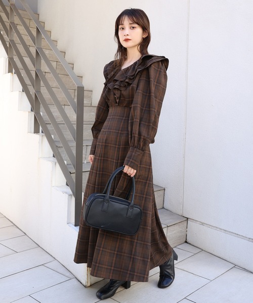 one after another NICE CLAUP（ワンアフターアナザーナイスクラップ）の「【WEB限定色あり】バックリボンフレアスカート<セットアップブラウスあり>（スカート・レディース・ブラック/ベージュ/ネイビー/ブラック系その他/ブラウン系その他・FREE）」の15枚目の写真