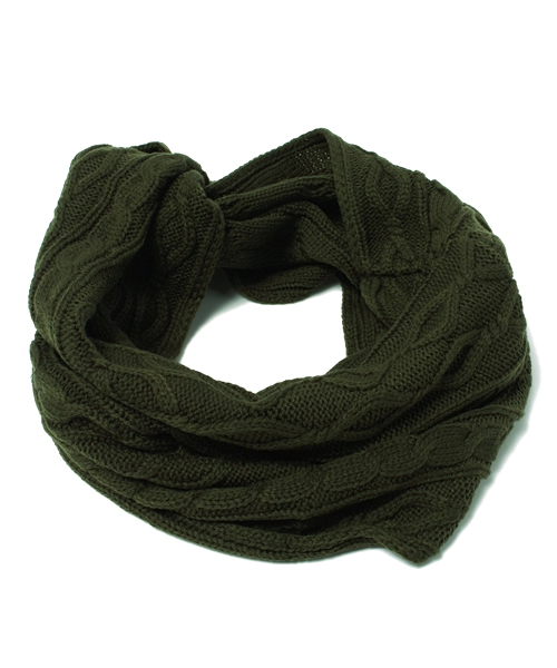 NANO universe（ナノユニバース）の「：ケーブル編みスヌード（ストール/ショール・メンズ・ブラック/ネイビー/チャコール/ベージュ/オリーブ・FREE）」の4枚目の写真