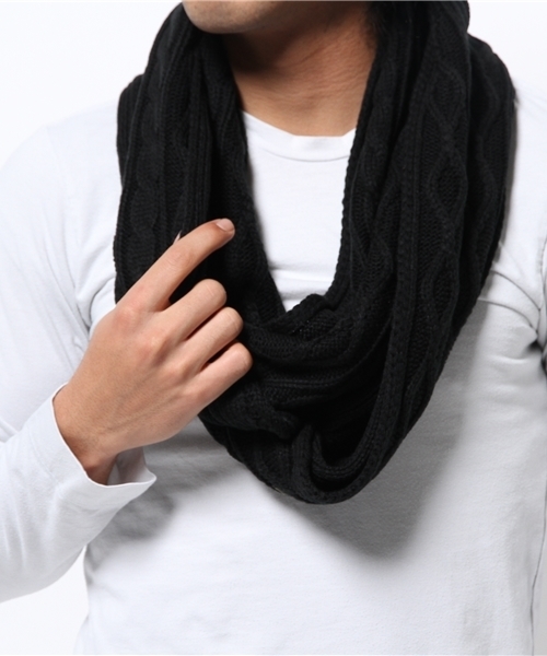 NANO universe（ナノユニバース）の「：ケーブル編みスヌード（ストール/ショール・メンズ・ブラック/ネイビー/チャコール/ベージュ/オリーブ・FREE）」の9枚目の写真