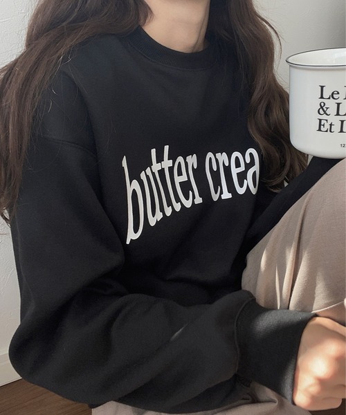 LAUIR（ラウアー）の「レタリングトレーナーbutter（スウェット）」 - WEAR