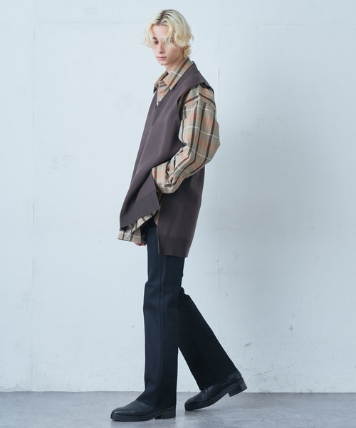 Lui's(ルイス)の「ミラノリブVネックベスト(ニット/セーター・メンズ・ブラック/パープル/ブラウン・FREE)」の15枚目の写真