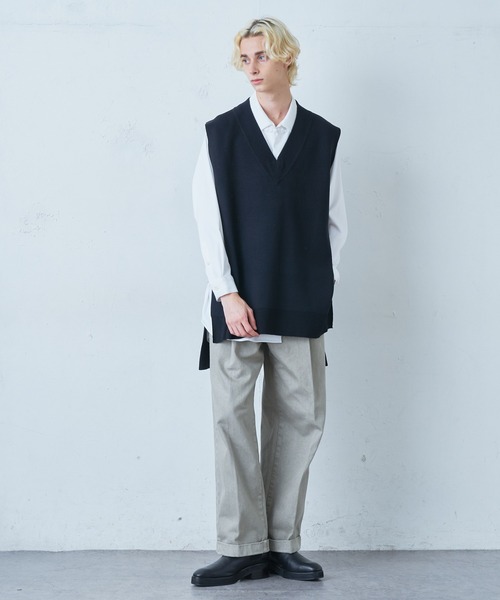 Lui's(ルイス)の「ミラノリブVネックベスト(ニット/セーター・メンズ・ブラック/パープル/ブラウン・FREE)」の14枚目の写真