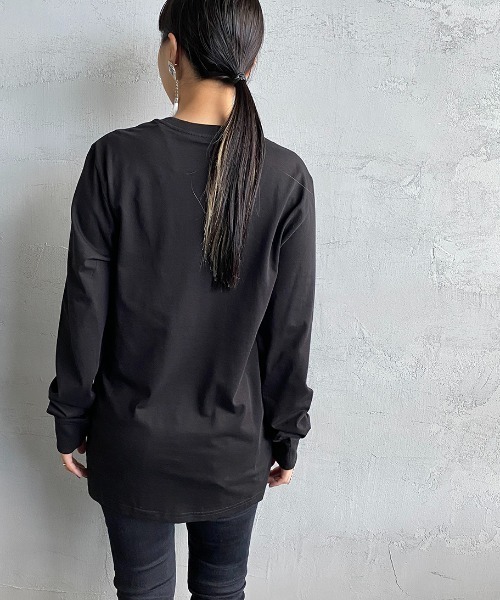 Carhartt WIP（カーハートダブリューアイピー）の「[carhartt WIP/カーハートダブリューアイピー] ロングスリーブ ポケットTシャツ（Tシャツ/カットソー・レディース・ホワイト/ブラック/オリーブ/ワイン/グリーン・S/M/L/XL/XS）」の19枚目の写真