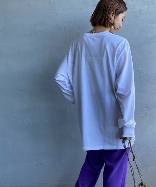 Carhartt WIP（カーハートダブリューアイピー）の「[carhartt WIP/カーハートダブリューアイピー] ロングスリーブ ポケットTシャツ（Tシャツ/カットソー・レディース・ホワイト/ブラック/オリーブ/ワイン/グリーン・S/M/L/XL/XS）」の18枚目の写真