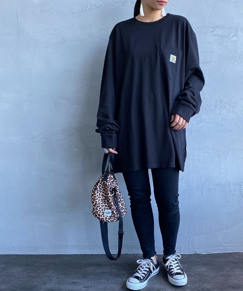 Carhartt WIP（カーハートダブリューアイピー）の「[carhartt WIP/カーハートダブリューアイピー] ロングスリーブ ポケットTシャツ（Tシャツ/カットソー・レディース・ホワイト/ブラック/オリーブ/ワイン/グリーン・S/M/L/XL/XS）」の16枚目の写真